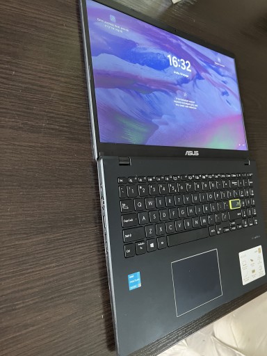 Zdjęcie oferty: Laptop vivobook ASUS