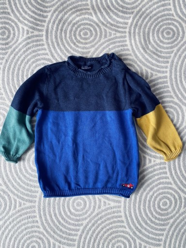 Zdjęcie oferty: Niebieski sweter sweterek chłopięcy 86 Next