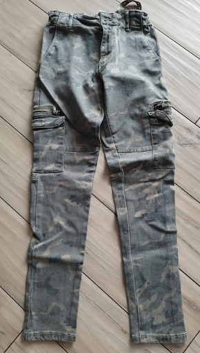 Zdjęcie oferty: Spodnie jeansowe moro Zara 140