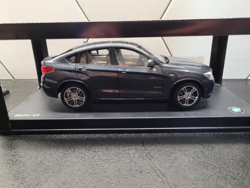 Zdjęcie oferty: Model BMW X4, 1/18, Paragon