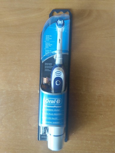 Zdjęcie oferty: Braun Oral-B AdvancePower