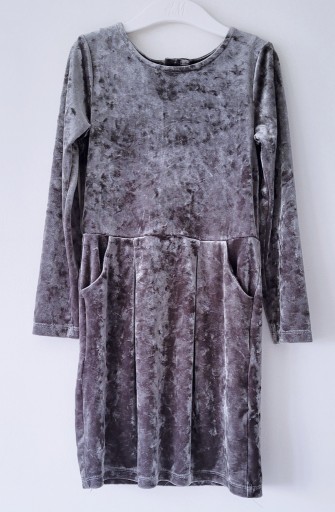 Zdjęcie oferty: Szara welurowa sukienka z kieszeniami H&M 110/116