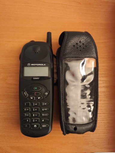 Zdjęcie oferty: Motorola - kolekcjonerski aparat telefoniczny