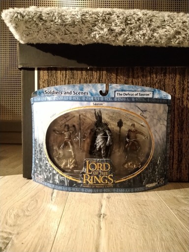 Zdjęcie oferty: 10 PLAY ALONG LORD OF THE RINGS DEFEAT OF SAURON