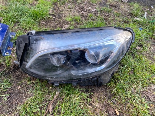 Zdjęcie oferty: Mercedes glc w253 lampa lewa przód led