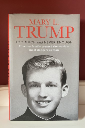 Zdjęcie oferty: Too much and never enough, Mary L. Trump