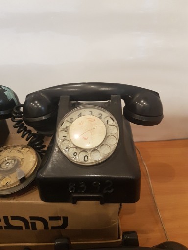 Zdjęcie oferty: Stare telefony. Kolekcja  5 szt.