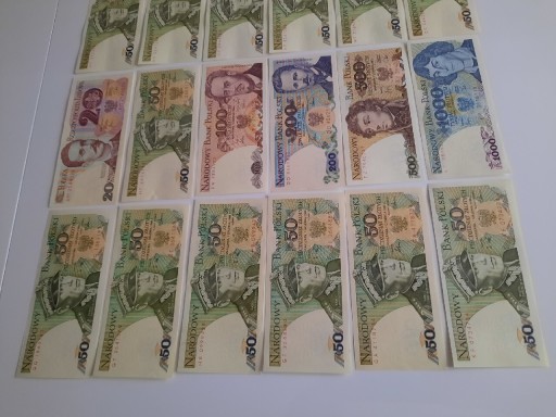 Zdjęcie oferty: 288N' 18 BANKNOTÓW PRL UNC OD 20  DO 1000 ZŁOTYCH 