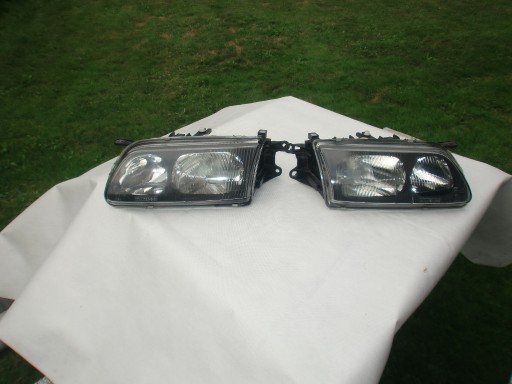 Zdjęcie oferty: Mazda 626 98- lampa prawa i lewa przód  TYC