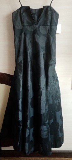 Zdjęcie oferty: Sukienka długa czarna grochySwing 38 