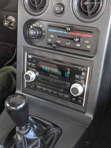 Zdjęcie oferty:  Mazda Miata MX-5 ramka radio 2 din 
