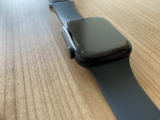 Zdjęcie oferty: Apple Watch SE 2022 GPS