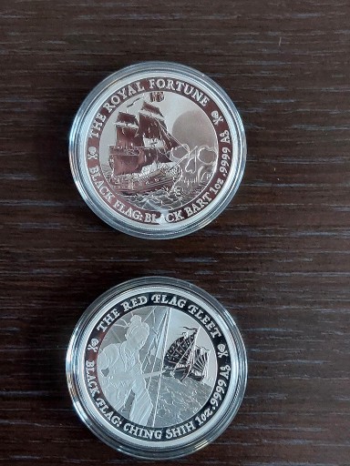 Zdjęcie oferty: Black Flag 2 i 3 moneta z serii srebro 2x1 oz