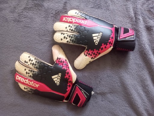 Zdjęcie oferty: Adidas predator roz. 9