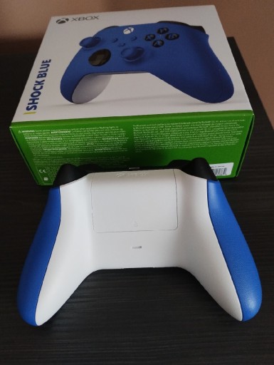 Zdjęcie oferty: Pad Xbox series 