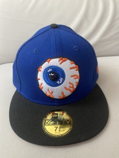 Zdjęcie oferty: Czapka z daszkiem Mishka New Era