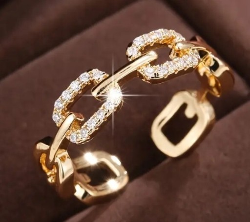 Zdjęcie oferty: Pierścionek z cyrkoniami otwarty regulowany