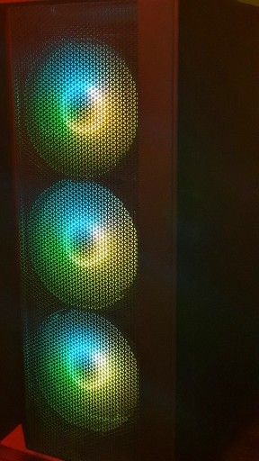 Zdjęcie oferty: Komputer do gier / pracy – RTX 3060 Ti, i5-10500, 32 GB RAM, 1 TB SSD M2