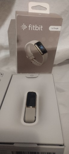 Zdjęcie oferty: Smartwatch Fitbit Luxe