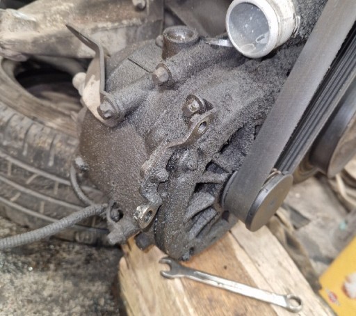 Zdjęcie oferty: Alternator w203 2.2cdi 