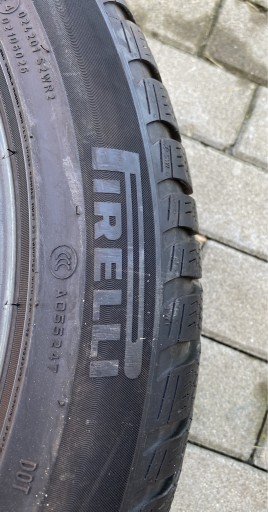 Zdjęcie oferty: Opony Pirelli  245/45R20,275/40R20 zimowe 