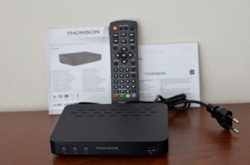 Zdjęcie oferty: THOMSON THT808 - odbiornik dekoder DVB-T2 