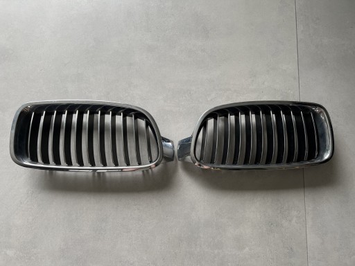 Zdjęcie oferty: Originalne nerki grill BMW F30 