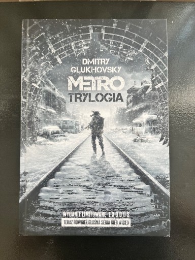 Zdjęcie oferty: Metro Trylogia / Dmitry Glukhovsky