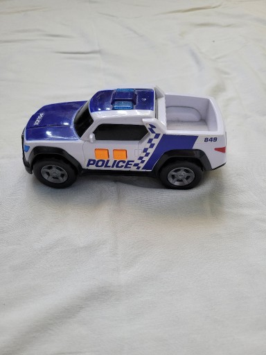 Zdjęcie oferty: Auto zabawka policja