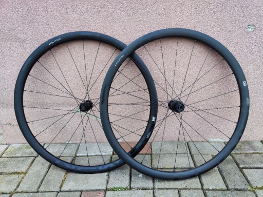 Zdjęcie oferty: Koła Newmen Evolution SL R32 disc 