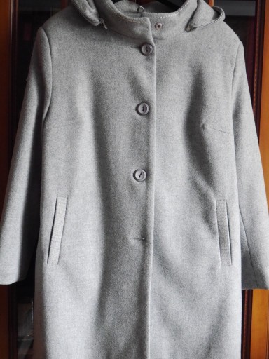 Zdjęcie oferty: Nowa kurtka zimowa z flauszu.