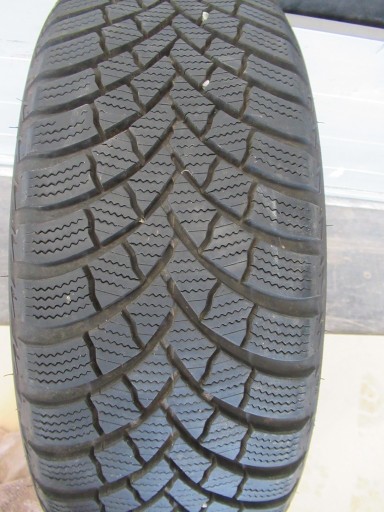 Zdjęcie oferty: opona 185/60/15 Bridgestone Blizzak LM001 evo