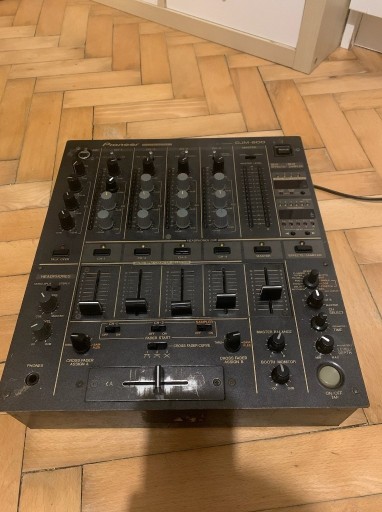 Zdjęcie oferty: Mikser djski Pioneer DJM 600