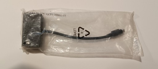 Zdjęcie oferty: Adapter GIGABYTE P/N: 12CF1-10S011-01 czarny