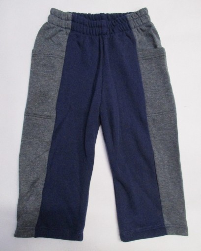Zdjęcie oferty: Spodnie dresowe granatowe bawełniane rozmiar 80