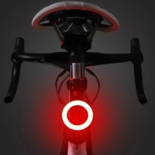 Zdjęcie oferty: Oświetlenie rowerowe. Lampka led akumulator