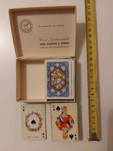 Zdjęcie oferty: Karty piatnik, mały rozmiar, 2 talie po 52 karty