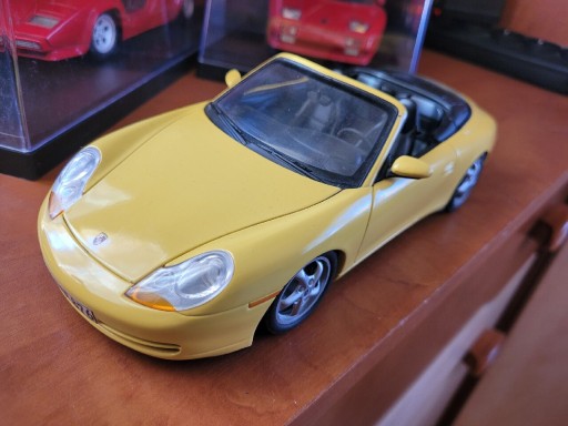 Zdjęcie oferty: Model Porsche 911 Carrera cabrio, 1/18, UT MODELS