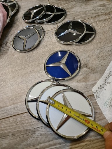 Zdjęcie oferty: Emblemat logo mercedes Benz 11cm kolor 