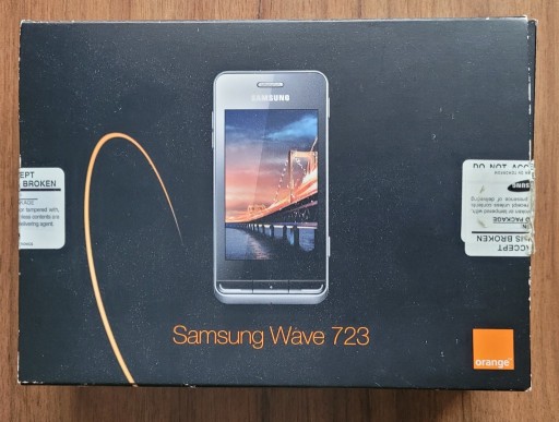 Zdjęcie oferty: TELEFON SAMSUNG WAVE 723 Polska dystrybucja