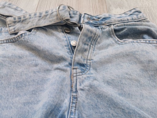 Zdjęcie oferty: Spodenki krótkie jeansowe S nowe Sinsay 