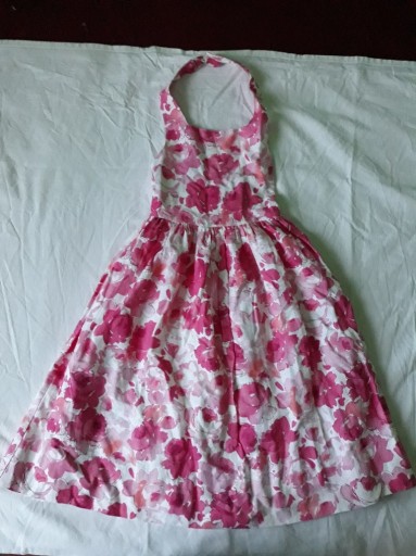 Zdjęcie oferty: Sukienka w różowe kwiaty roz 122