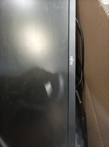 Zdjęcie oferty: Monitor LCD Fujitsu 22 cale 