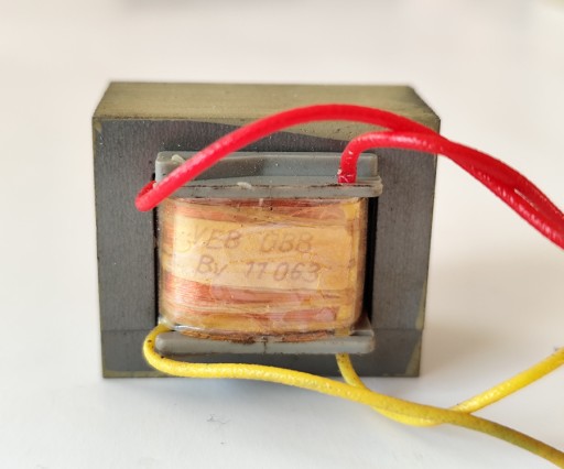 Zdjęcie oferty: Transformator VEB GBB By 11063 38 x 32 x 32 mm By11063