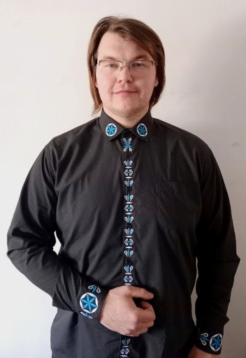 Zdjęcie oferty: Koszula męska z rozetą (biało-niebieską)
