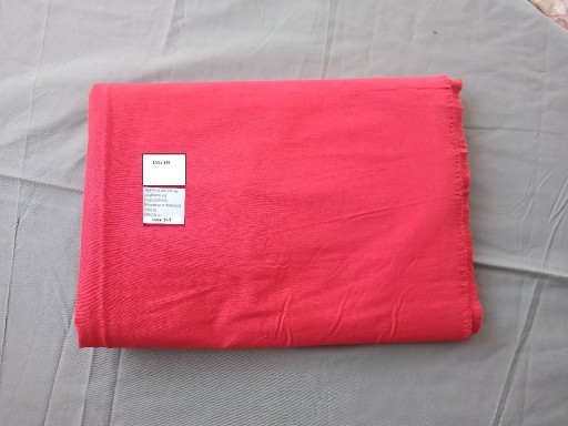 Zdjęcie oferty: Kupon tkanina bawełniana 150 x 190 cm czerwona