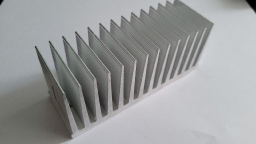 Zdjęcie oferty: Radiator aluminiowy 11.5 x 4 x 4.8 cm