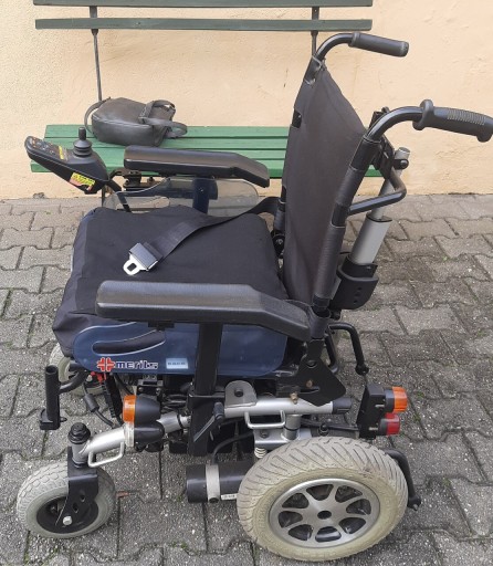 Zdjęcie oferty: Wózek inwalidzki elektryczny. Nowe baterie 