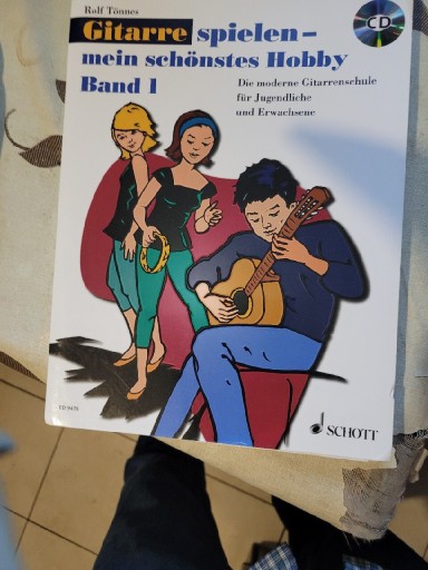 Zdjęcie oferty: Podręcznik niemiecki do gry na gitarze Rolf Toennes Gitarę Spielen  2002