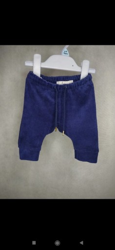 Zdjęcie oferty: Niebieskie dresowe spodnie Ahlens rozmiar 50 56 cm